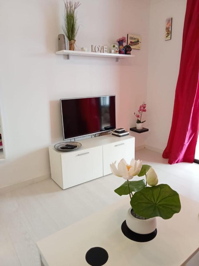 Apartamento En Primera Linea De Mar Tabaiba Bagian luar foto